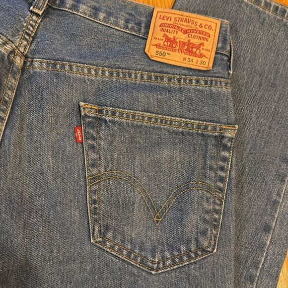 Levi’s Men’s Relaxed Fit 550 100% Cotton Jeans - 34/30 - Great Condition - Picture 2 of 9